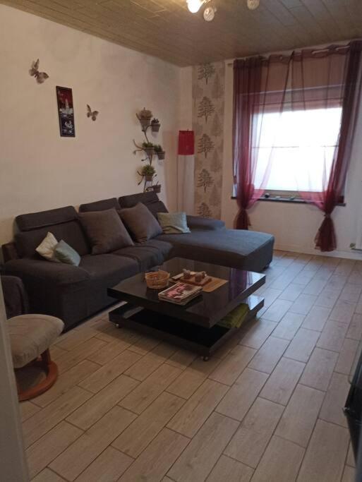 Appartement De 70M2 Tout Equipe Hargarten-aux-Mines 外观 照片