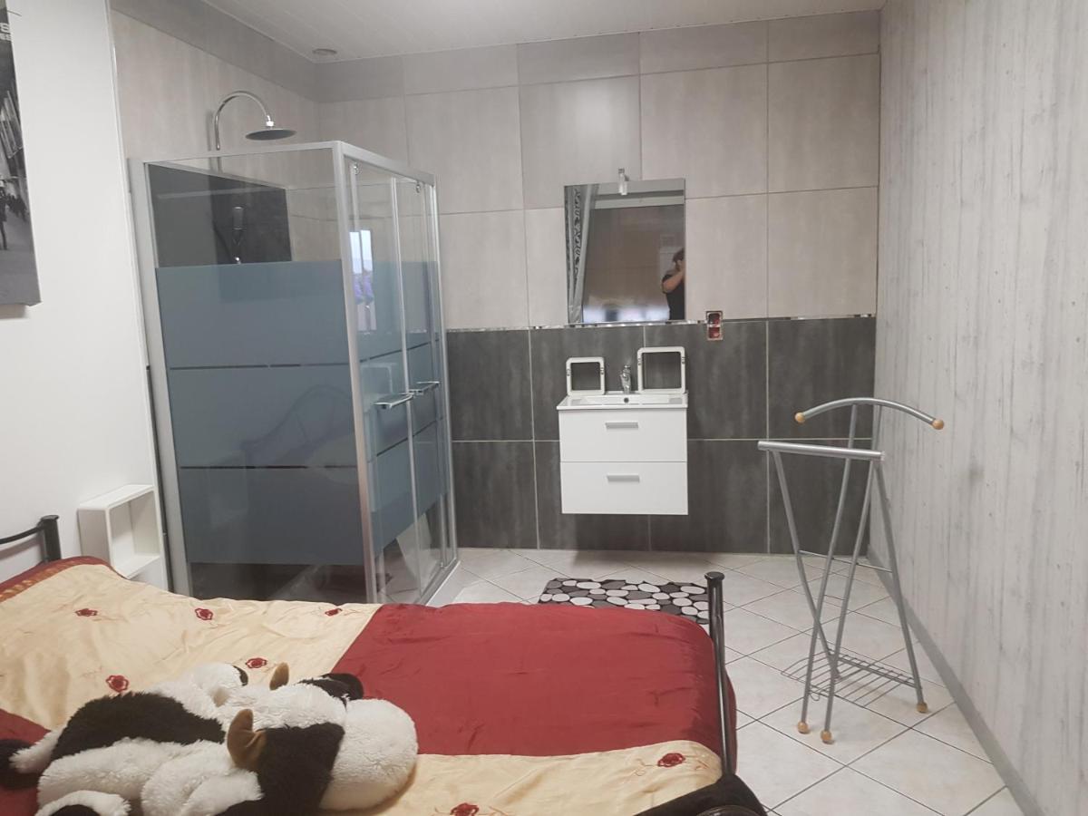 Appartement De 70M2 Tout Equipe Hargarten-aux-Mines 外观 照片